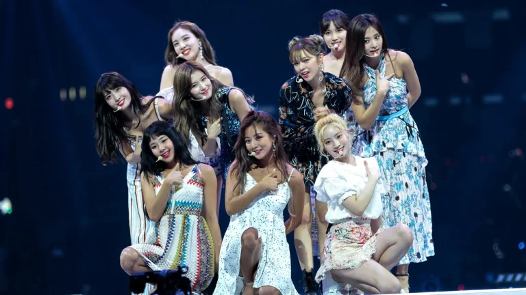 khto-taki-aidoly-zirky-k-pop-iaki-zminyly-muzyku-582c